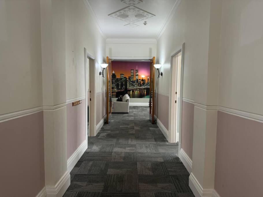 4 Large Bedroom Apartment In The City Hastings Bagian luar foto